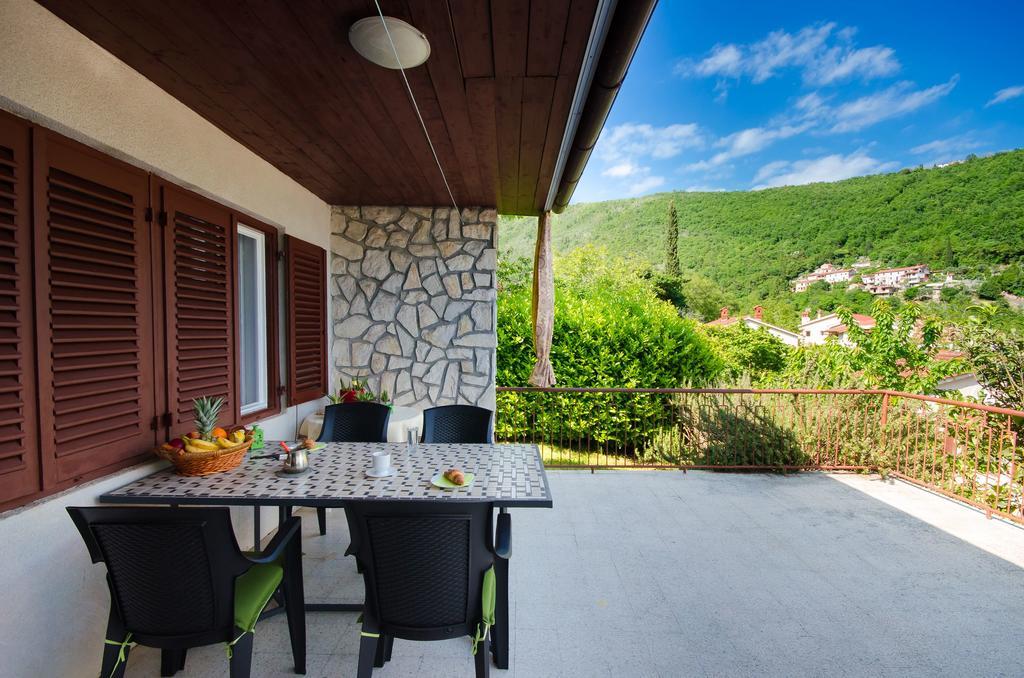 House Mirella Villa Moscenicka Draga Exterior photo